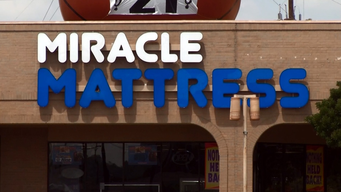 miracle mattress twin towers sale