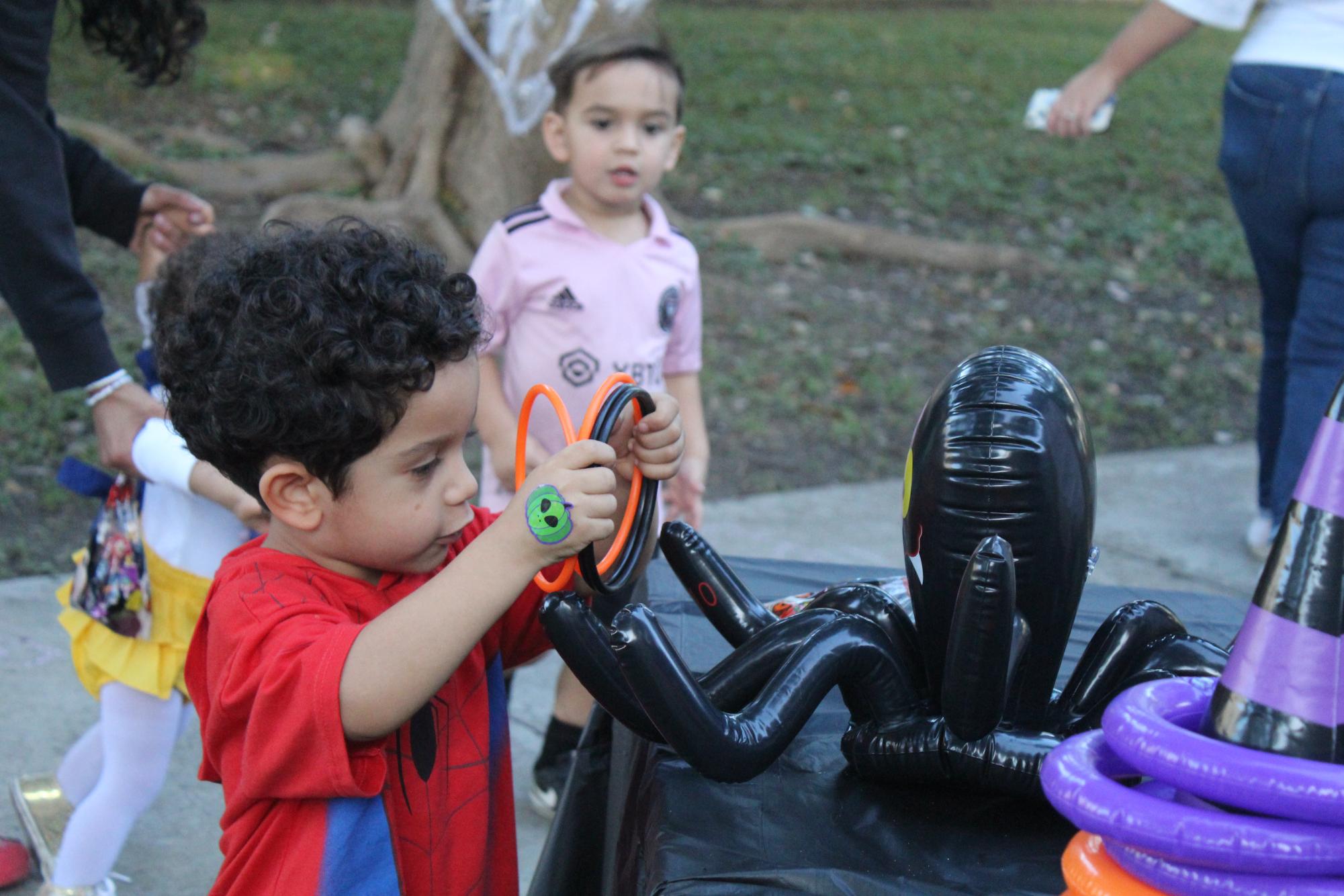 Ring Toss Station