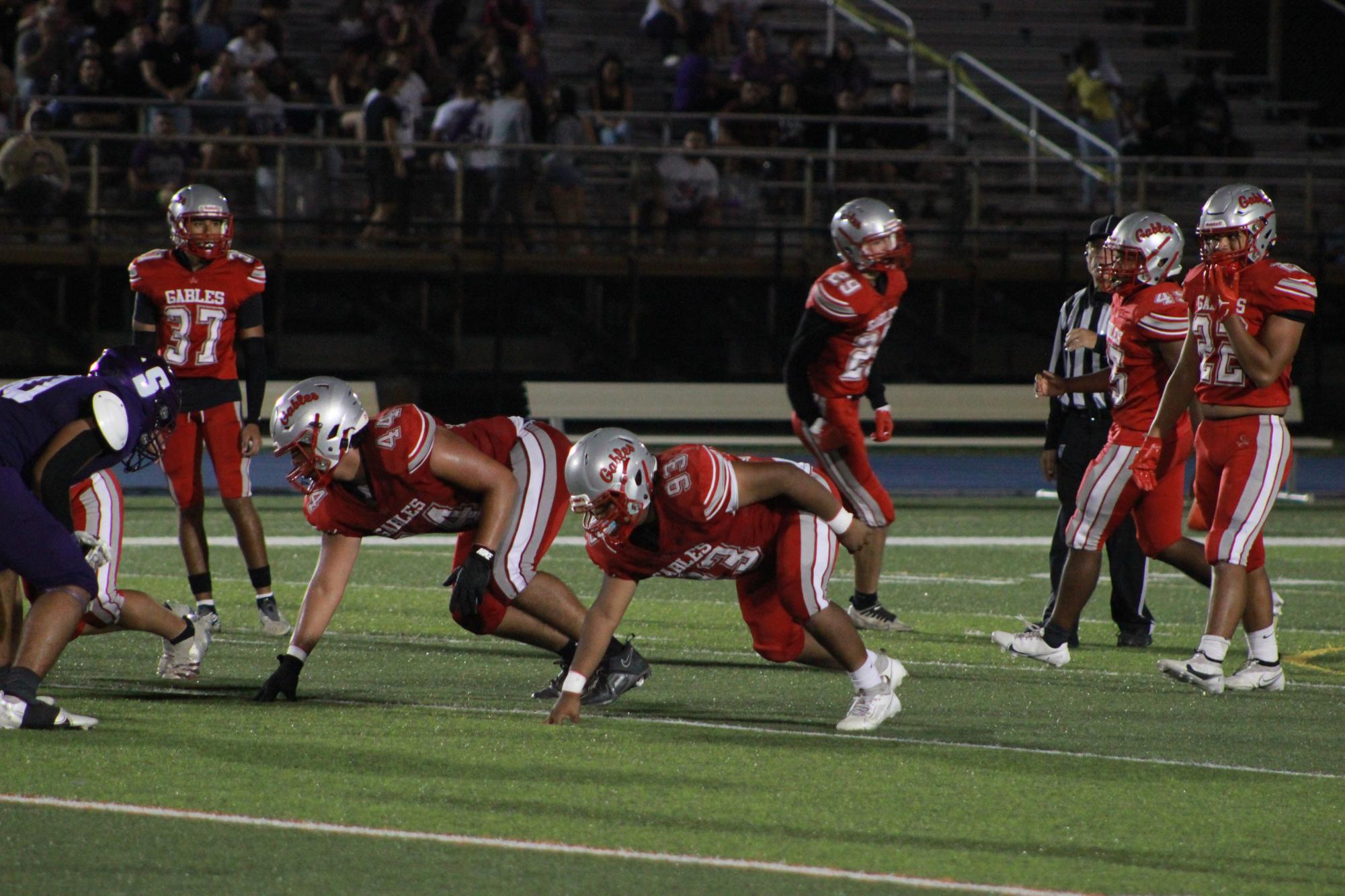 Gables Football Players and Cheerleaders Close the Season With a Win